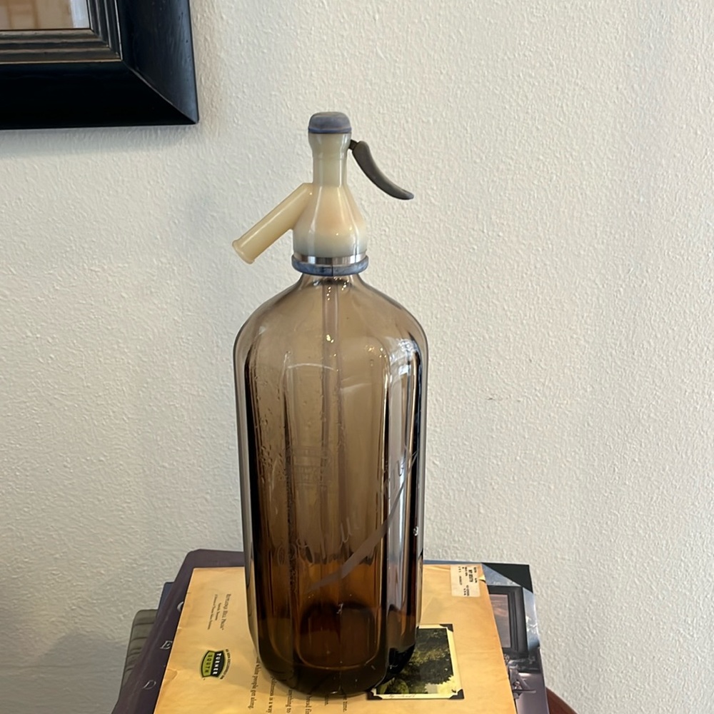 Vintage B. Shaw & Sons seltzer bottle